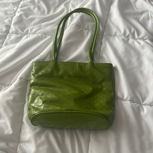 green bueno hand bag with coin purses